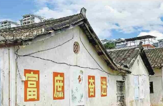 百年祖祠风韵犹存