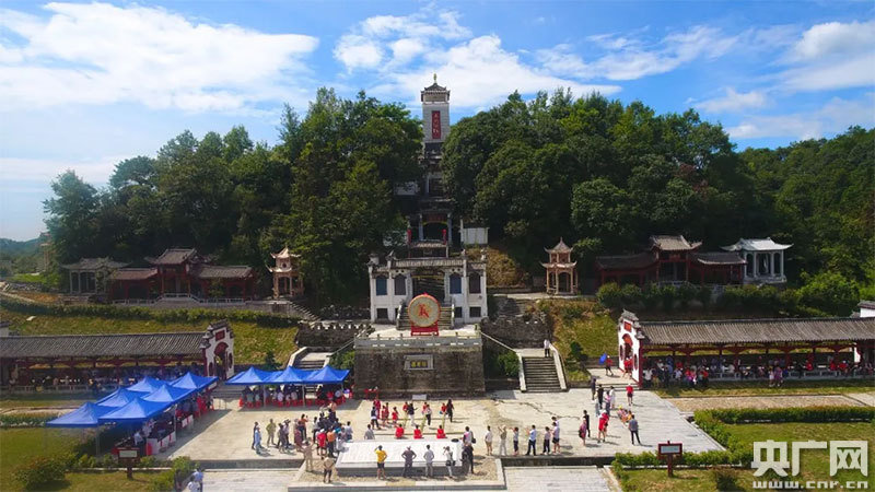 朱虹：中国式现代化必须坚定历史自信文化自信