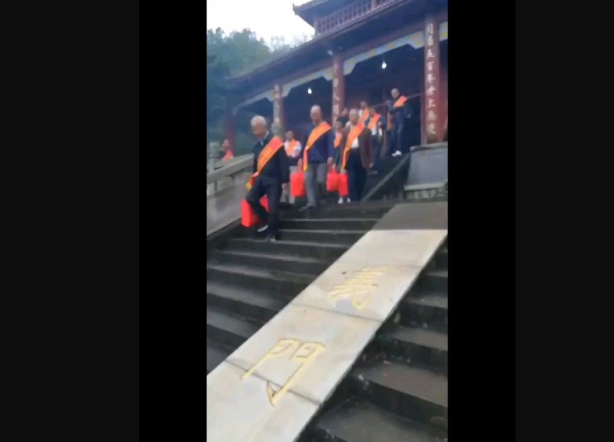 德安县车桥镇义门陈村，义门陈黄塘庄樟树市璜遗塘上陈迎谱